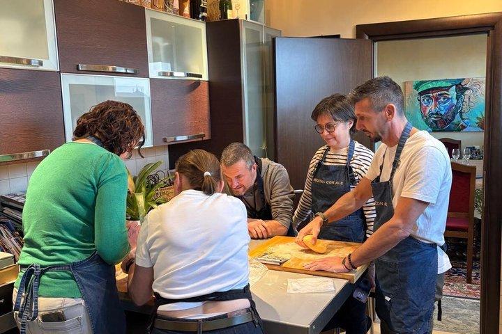 Rooftop Pasta Class mit einer lokalen Sfoglina
