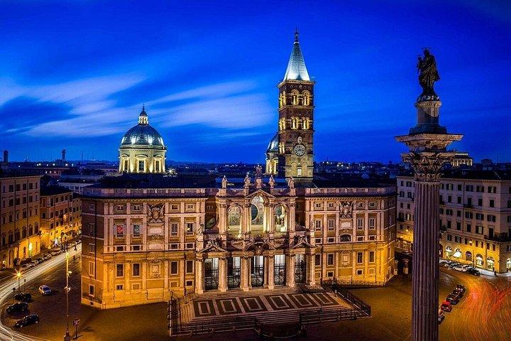 ローマの教会を巡るガイドツアー