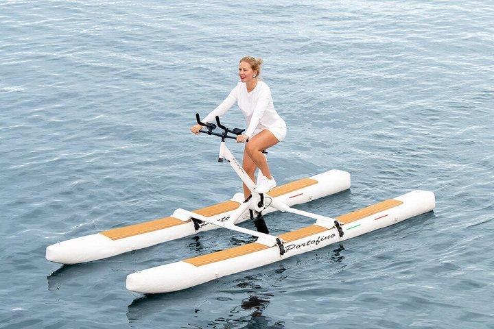 Waterbike Zurigo Giro in Autoguida sul Lago di Zurigo