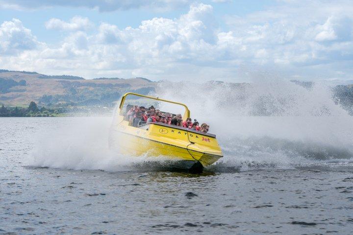 Katoa Jet Boottocht op Lake Rotorua