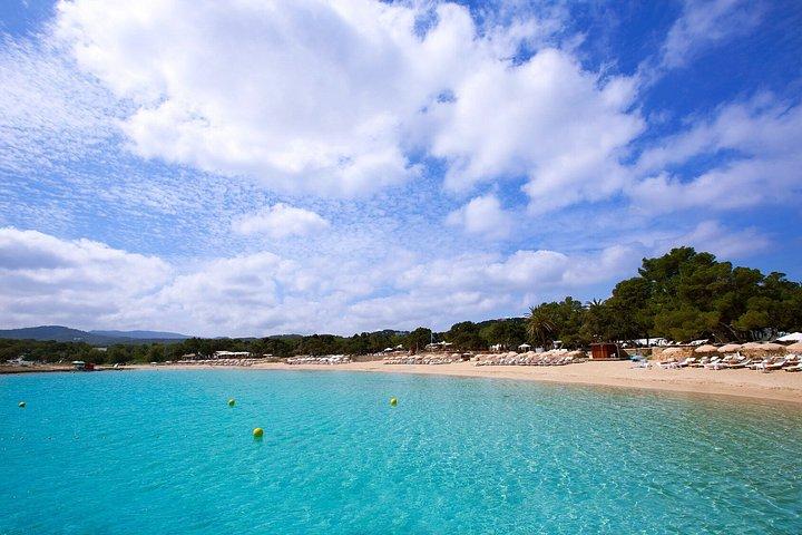 Excursion en bateau privé : Cala Bassa, Comte et criques cachées