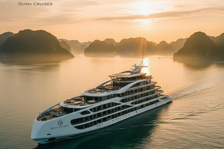 Diana Luxury Cruise : 2 - Dia Lan Ha Bay Saída de Hanoi