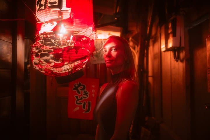 Tour with Pro Tokyo Photographer and take Edgy Unique Portraits