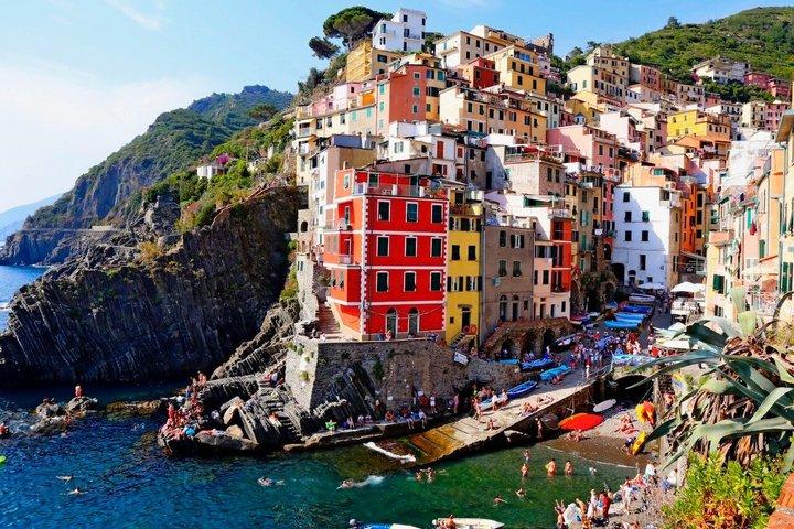 Excursión de un día a Cinque Terre y Pisa con entrada opcional a la Torre Inclinada