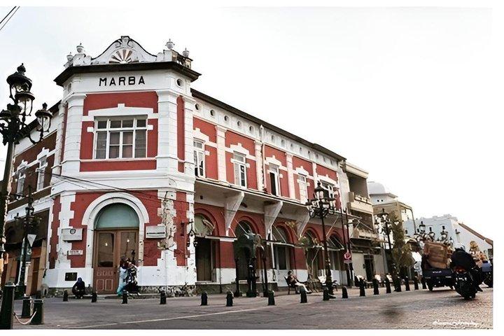 Tour de ville dans l'île centrale de Semarang java