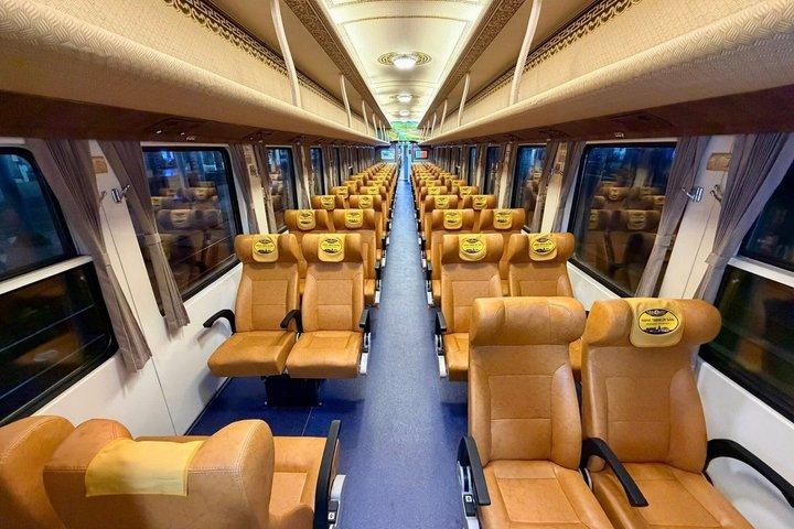 景勝遺産列車チケット：フエからダナンへ、またはダナンからフエへ