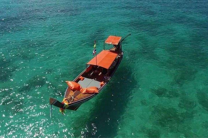 クラビ4島ロングテールボートツアーとシュノーケリング