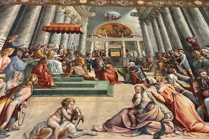 Vatican and Sistine Chapel Guided Tour Without Queue