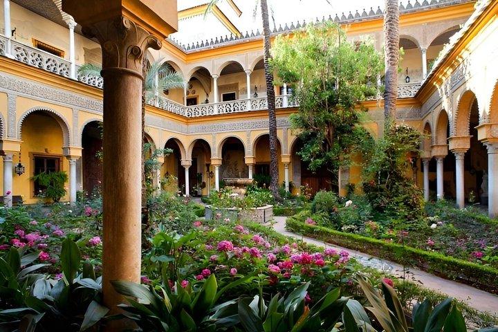 Sevilla : Tour naar Palacio de las Dueñas en Casa de Pilatos