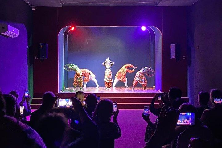 ボリウッドサファリライブスタジオツアーとダンス体験