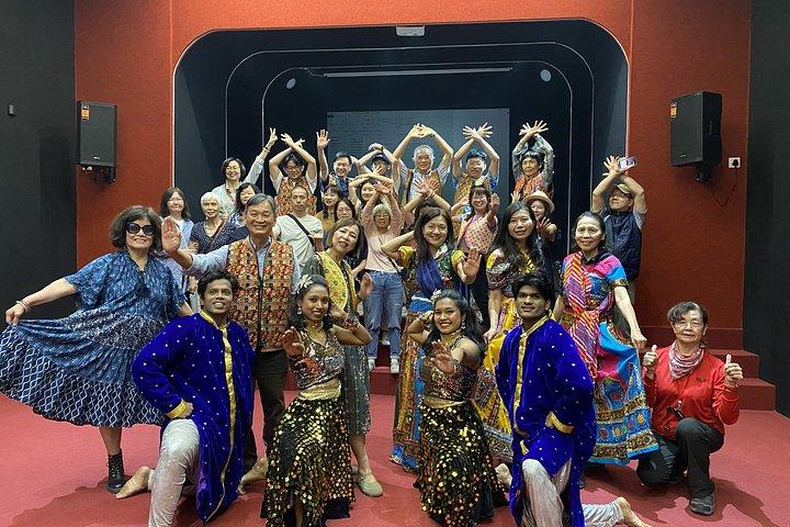 ボリウッドサファリライブスタジオツアーとダンス体験