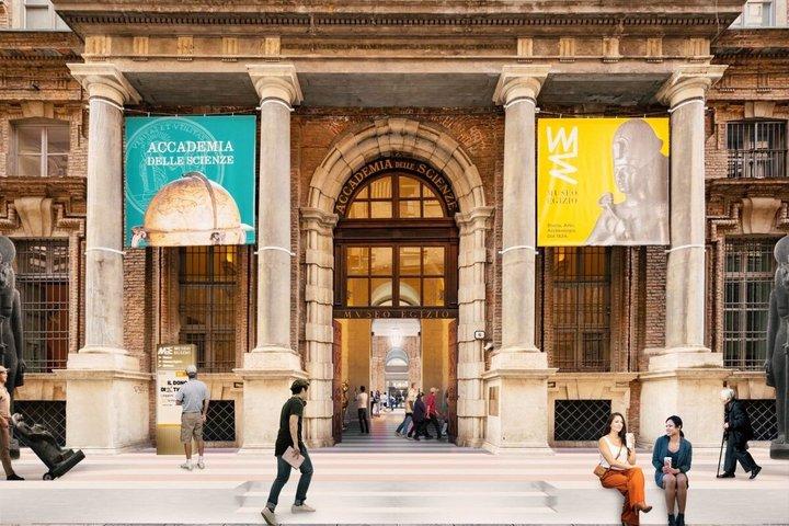 Turin : Führung durch das Ägyptische Museum und Aperitivo im ikonischen Café