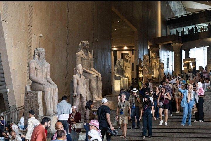 “Cairo Private Tour: Giza Pyramids, Sphinx & GEM Museum”