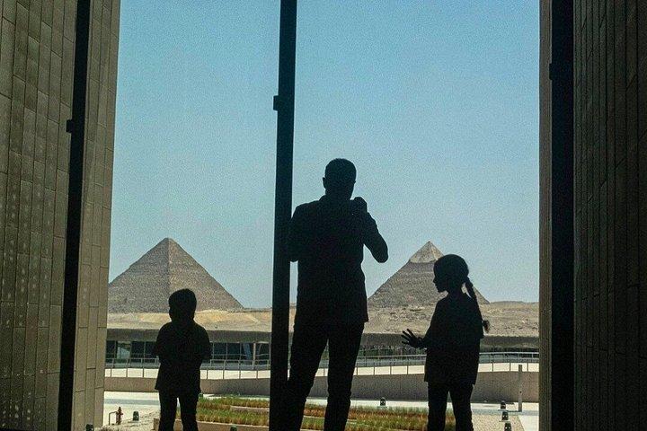 “Cairo Private Tour: Giza Pyramids, Sphinx & GEM Museum”