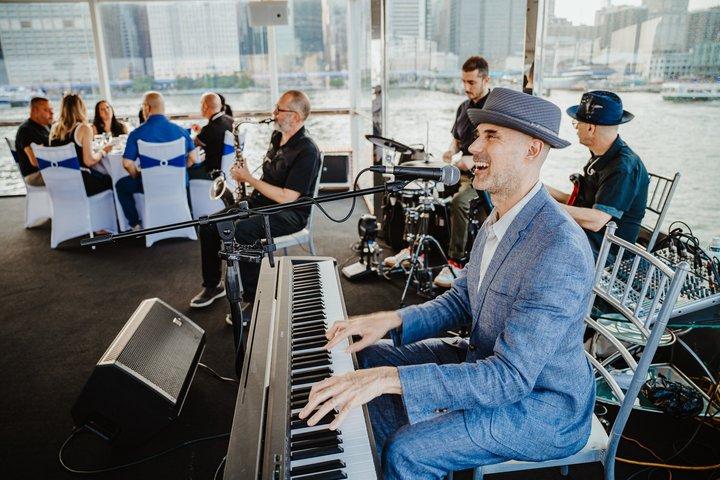New York City Mothers Day Brunch su uno yacht di lusso