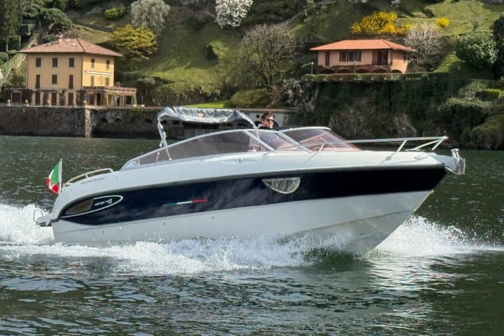Lake Como: Private Boat Tour on the Lake Loved by VIPs