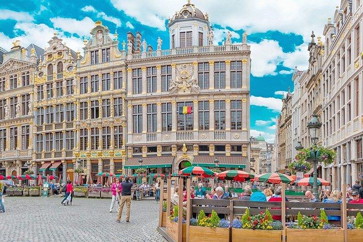 パリ発ワーテルロー・ナポレオンとブリュッセル旧市街日帰り旅行