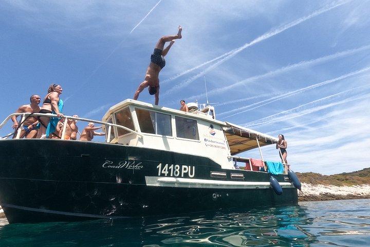 ボートツアー 水泳 シュノーケリング 南イストリア カメンジャク プレマントゥーラ