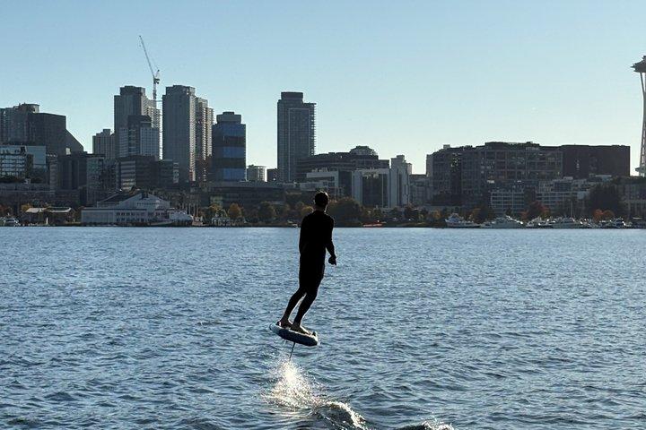 Sail Seattle's Iconic Lake Union All Year Around
