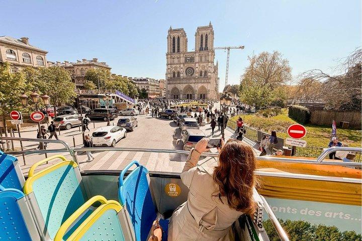 Paris Sightseeing Bus Tour with Versailles Palace, & Seine Cruise