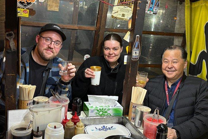新宿バーホッピングツアー 歌舞伎町＆ゴールデン街体験