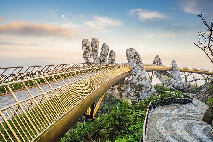 ホーチミンからハノイへのベトナム8日間ツアー