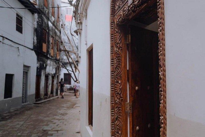 Stone town walking tour with Akash