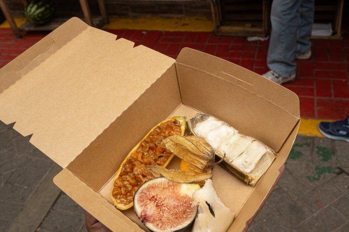 ペルー料理のアイデンティティ : 10 + シェルパ・フードツアーで味わう