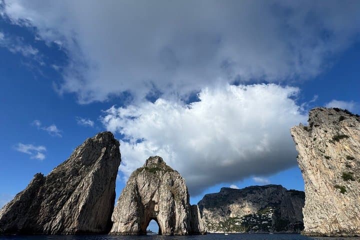 Private Boat Tour to Capri Island