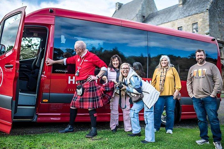 Rosslyn Chapel and Hadrian's Wall Small Group Tour from Edinburgh