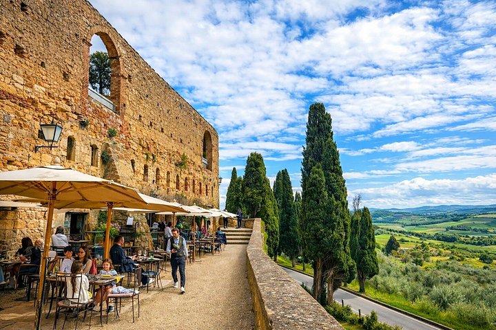 Siena : Val d’Orcia Weintour mit Mittagessen & Brunello