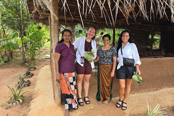 Private Day Tour Sigiriya & Dambulla by Car from Colombo & CMB
