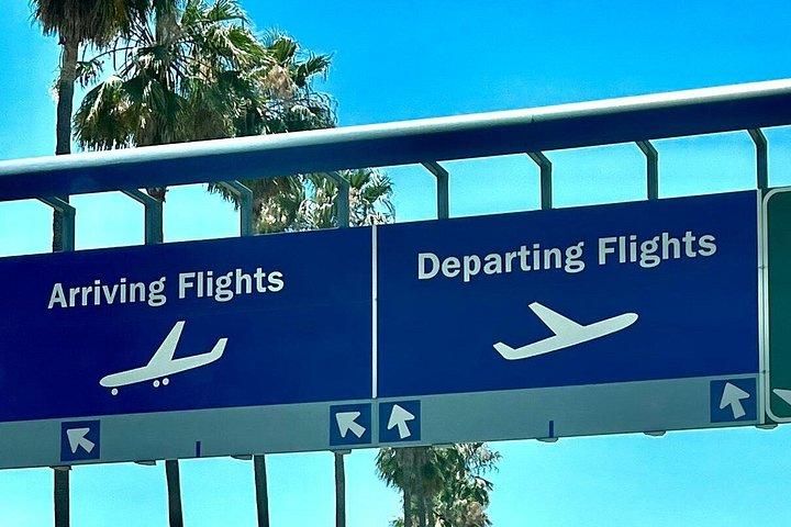 L.A./LAXからコーチェラバレーへの自家用車送迎