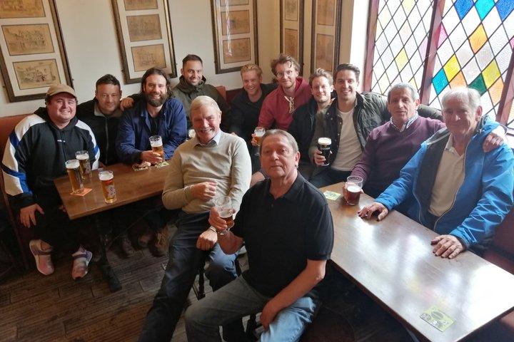 Liverpool Historic Pub Walk : Local Stories & Small Groups (リバプール・ヒストリック・パブ・ウォーク : ローカル・ストーリーズ&スモール・グループ)