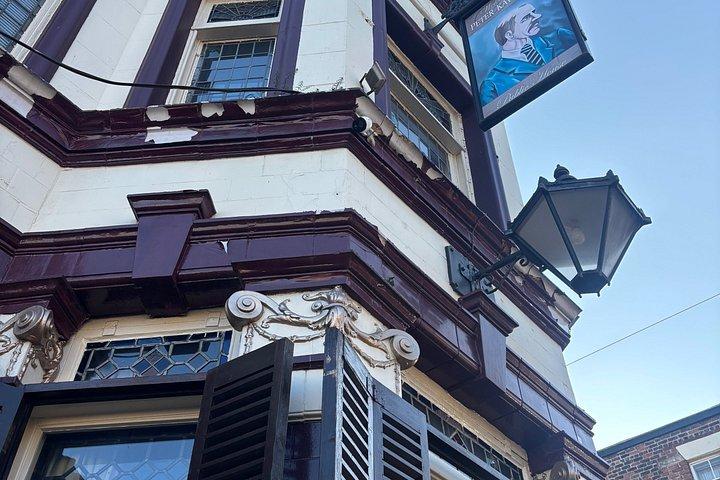Liverpool Historic Pub Walk: Local Stories & Small Groups