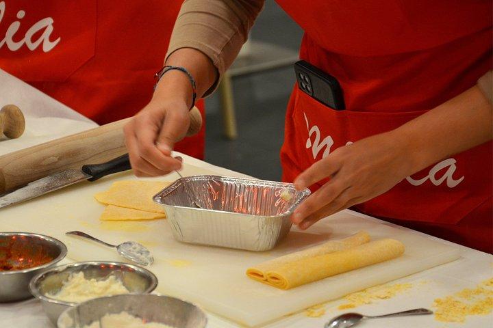 ローマ: ラザニアとフェットゥチーネパスタとティラミス料理教室