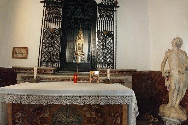 カート教会と聖遺物によるローマキリスト教巡礼ツアー