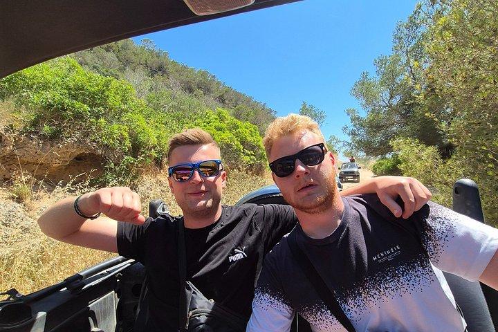 セルフ ドライブ 4x4 オフロード ジープサファリ ツアー マヨルカ