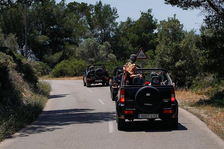 セルフ ドライブ 4x4 オフロード ジープサファリ ツアー マヨルカ