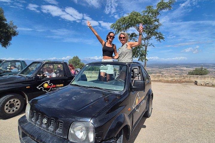 セルフ ドライブ 4x4 オフロード ジープサファリ ツアー マヨルカ