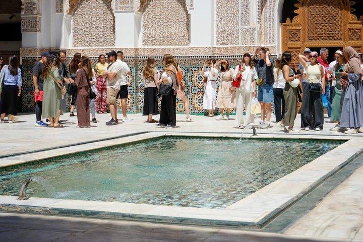 Marrakech Medina guidet vandretur: Højdepunkter og skjulte perler