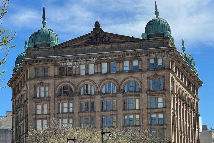 Milwaukee's Riverwalk Walking Tour