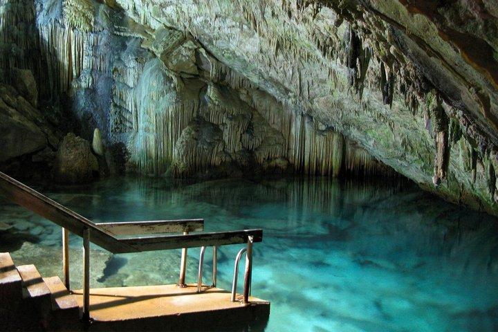 Excursão pelas Cavernas da Grotta Verde a partir do Porto de Cruzeiro de Falmouth
