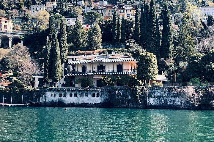 Lake Como: 1h or 4h Tour with Prosecco and photos of the Villas