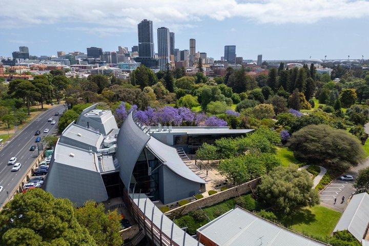 Hosted Tour & Tasting in Adelaide