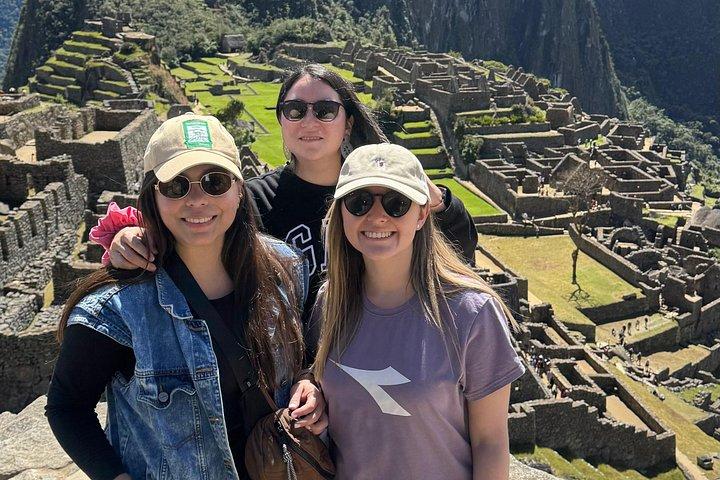 Machupicchu full day private tour