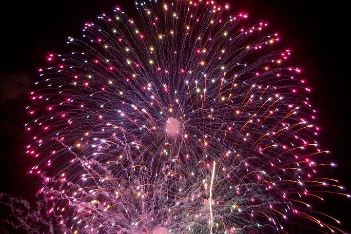 ワイキキビーチカタマラン・フライデーナイト花火ツアー