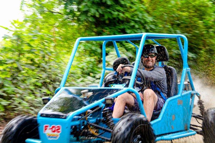 2x1 : モンキーズランドプラスがプエルトプラタで砂丘のバギーをドライブ