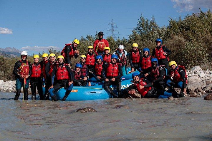 Rafting a Interlaken, nelle Alpi svizzere