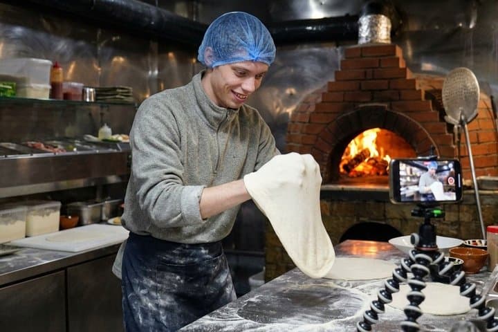 Moroccan Cooking Class at Chouf l'Or Restaurant with Pickup